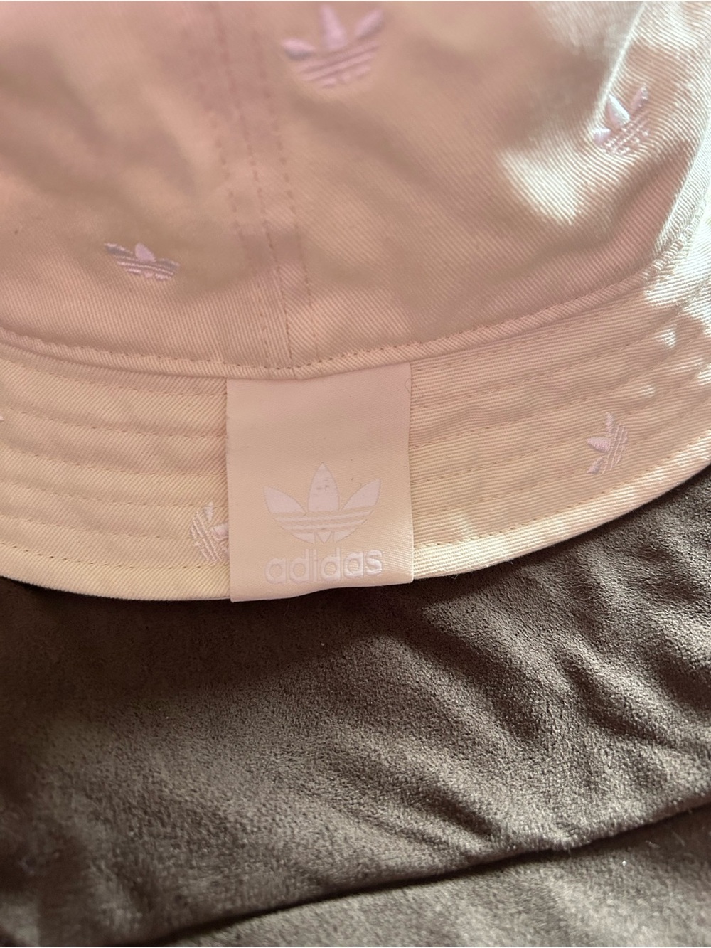 Adidas Cream Embroidered Trefoil Bucket Hat with Patch - Picture 3 of 6
